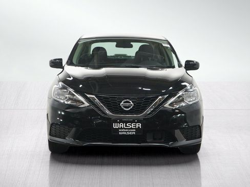 Used 2019 Nissan Sentra SV FWD image 8