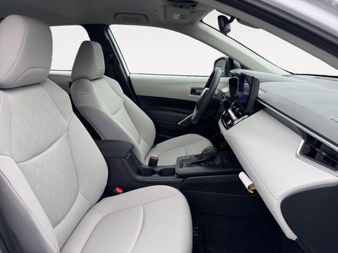 New 2026 Toyota Corolla Cross L AWD/4WD image 17