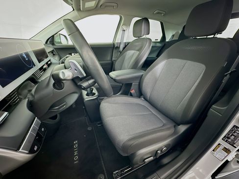 Used 2024 Hyundai Ioniq 5 SEL image 13