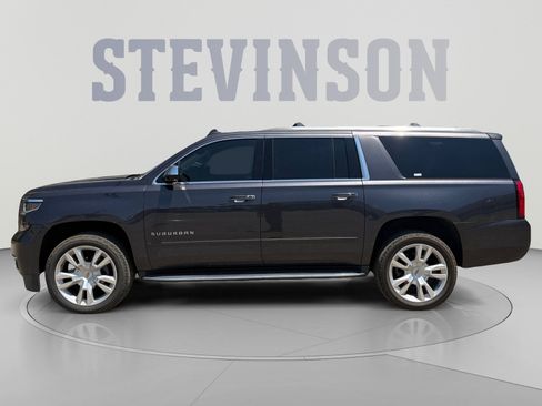 Used 2018 Chevrolet Suburban Premier AWD/4WD image 2
