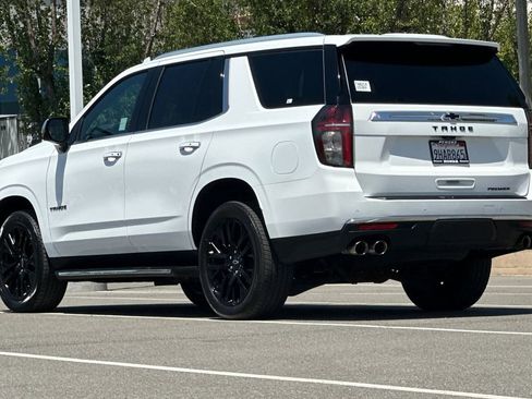 Used 2023 Chevrolet Tahoe Premier AWD/4WD image 6