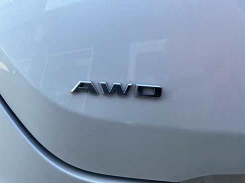 Used 2020 Cadillac CT4 Premium Luxury image 5