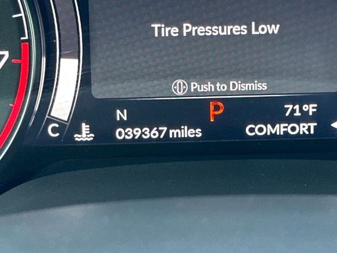 Used 2023 Acura TLX w/ Technology Package image 4