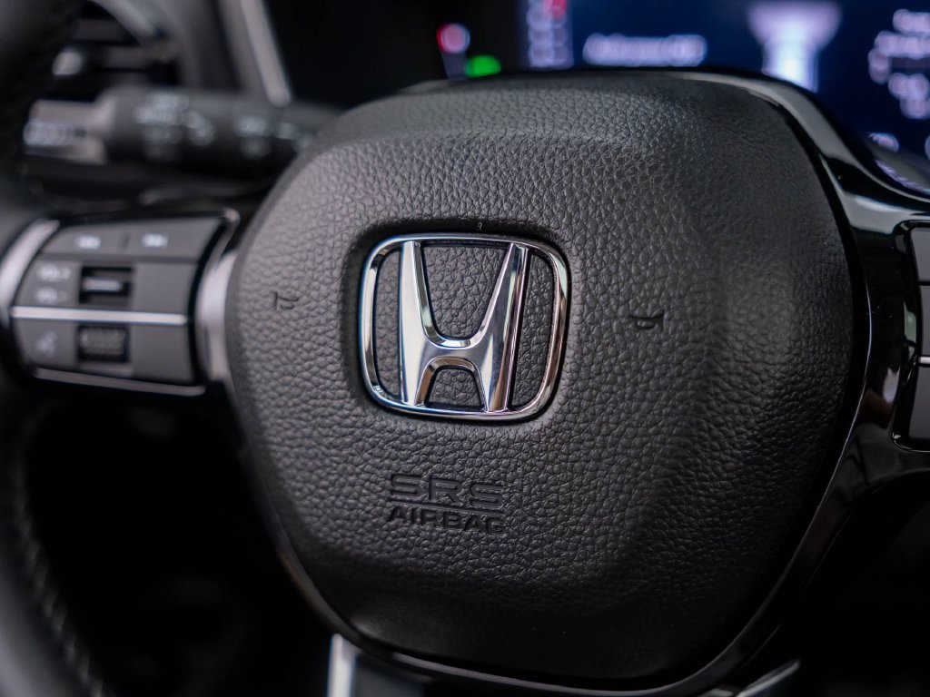 New 2026 Honda Pilot Touring image 28