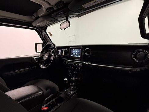 Used 2021 Jeep Wrangler Unlimited Sport w/ Technology Group image 22