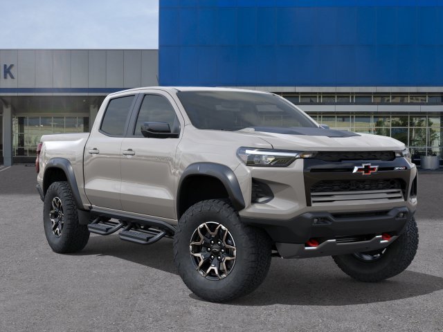 New 2026 Chevrolet Colorado ZR2 w/ Technology Package AWD/4WD image 7