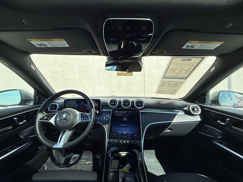 Used 2025 Mercedes-Benz C 300 Sedan image 6
