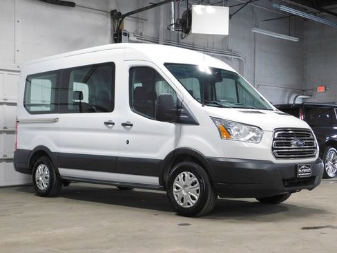 Used 2018 Ford Transit 150 XLT image 5