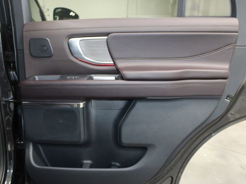 New 2026 Ford Expedition Platinum AWD/4WD image 35