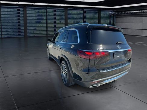Used 2025 Mercedes-Benz GLS 450 4MATIC image 6