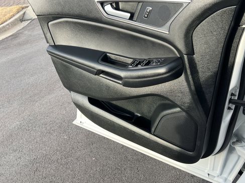 Certified 2023 Ford Edge SEL w/ Convenience Package image 19