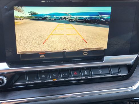 Certified 2023 GMC Sierra 1500 SLT image 18