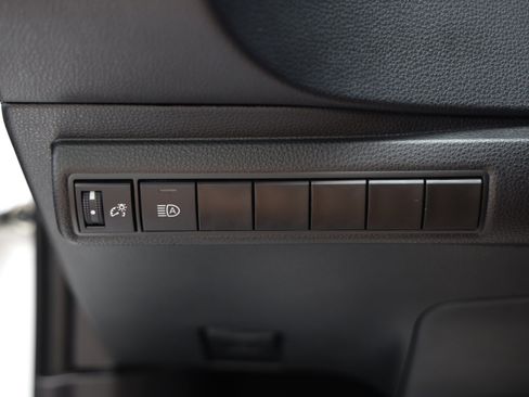 Used 2024 Toyota Corolla LE FWD image 43