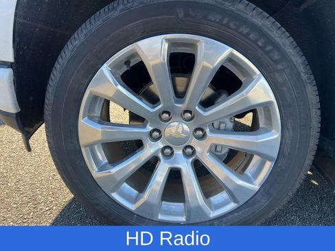 Used 2020 Chevrolet Silverado 1500 High Country image 10