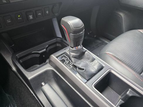 Used 2021 Toyota Tacoma TRD Pro AWD/4WD image 18