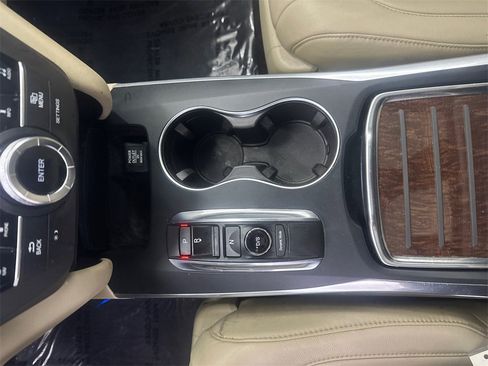 Used 2017 Acura MDX SH-AWD w/ Technology Package image 33