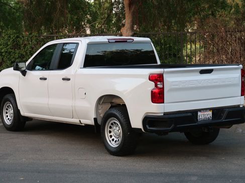 Used 2019 Chevrolet Silverado 1500 W/T w/ WT Convenience Package RWD image 4