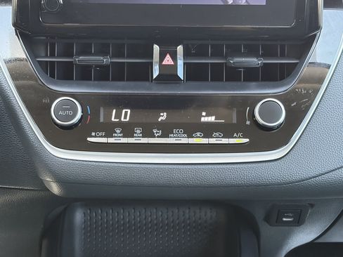 Certified 2024 Toyota Corolla LE FWD image 14