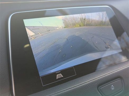 Certified 2023 Cadillac XT4 Premium Luxury image 14