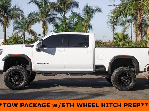 Used 2023 GMC Sierra 2500 AT4 w/ AT4 Preferred Package image 5