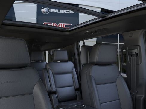 New 2026 GMC Yukon XL Denali w/ Denali Reserve Package AWD/4WD image 24