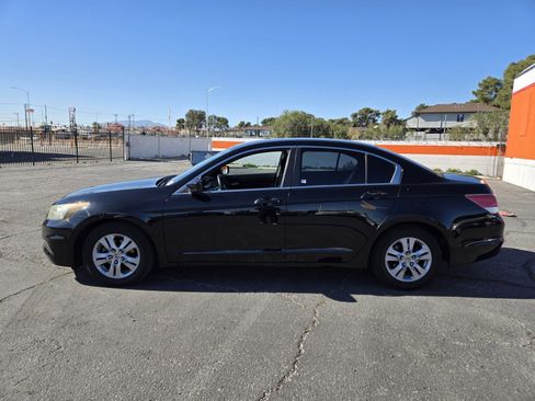 Used 2012 Honda Accord SE image 2