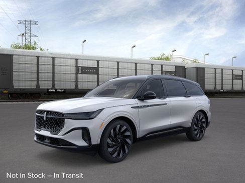 New 2026 Lincoln Nautilus Reserve image 1