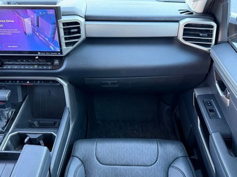 Used 2022 Toyota Tundra Limited image 10