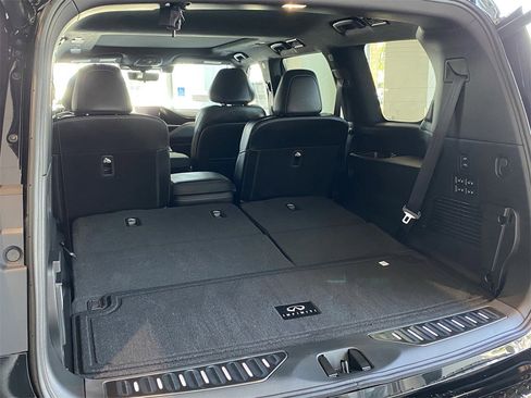 New 2026 INFINITI QX80 Autograph image 14