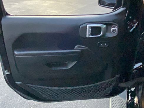 Certified 2022 Jeep Wrangler Unlimited Sport image 6