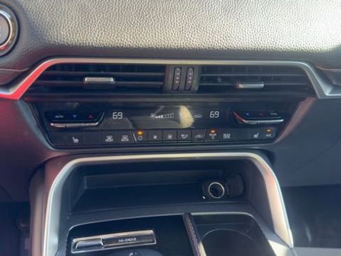 Used 2024 MAZDA CX-90 3.3 Turbo w/ Preferred Plus image 17