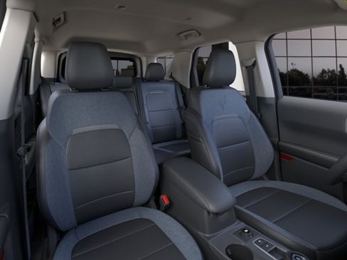 New 2025 Ford Bronco Sport Outer Banks w/ Outer Banks Tech Package+ AWD/4WD image 8