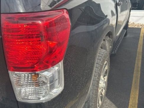 Used 2013 Toyota Tundra 2WD CrewMax w/ Tow Pkg image 9