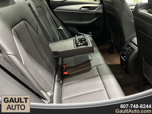 Used 2024 BMW X3 xDrive30i w/ Premium Package AWD/4WD image 16