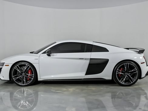 Used 2020 Audi R8 V10 performance image 8