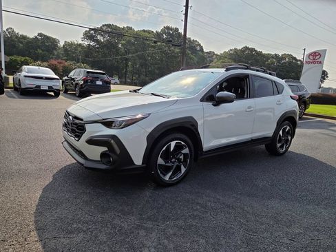Used 2024 Subaru Crosstrek 2.5i Limited w/ Popular Package #4A AWD/4WD image 3
