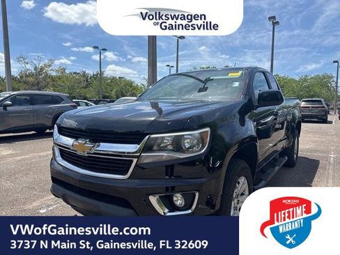 Used 2018 Chevrolet Colorado LT w/ LT Convenience Package image 2
