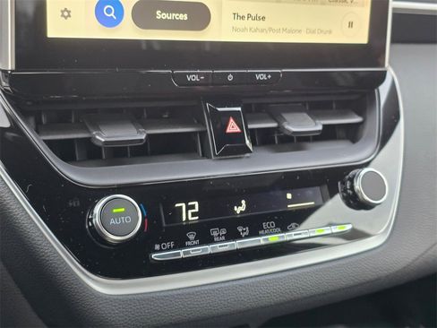 New 2026 Toyota Corolla SE image 30