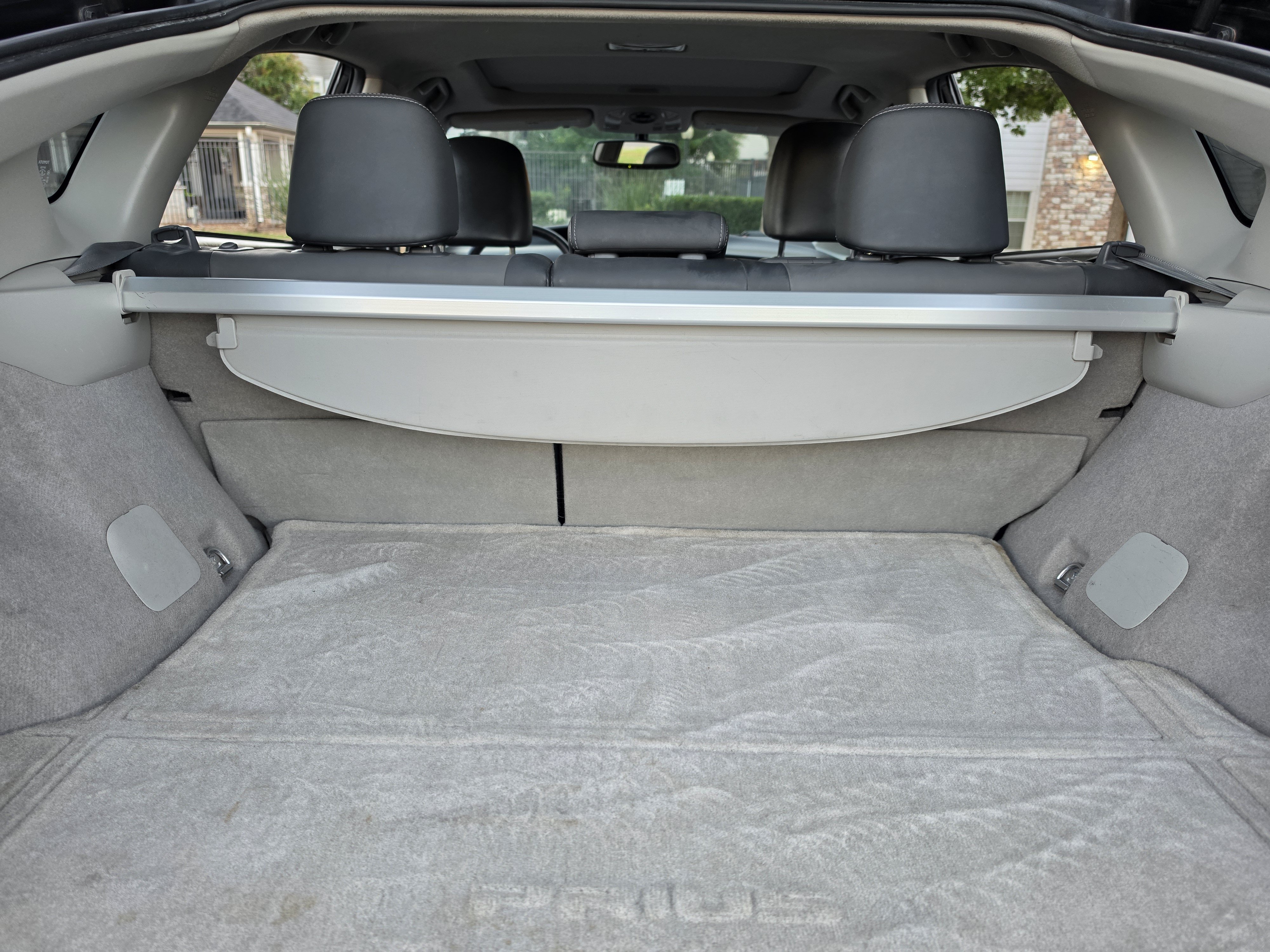 Used 2013 Toyota Prius Four w/ Deluxe Solar Roof Pkg FWD image 12