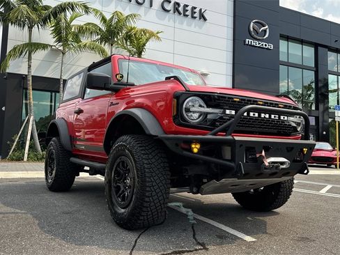 Used 2022 Ford Bronco Wildtrak image 31