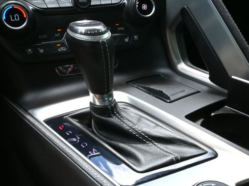 Used 2018 Chevrolet Corvette Stingray Coupe w/ 2LT Preferred Equipment Group image 24