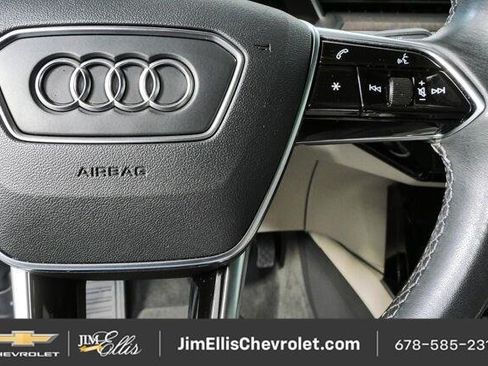 Used 2024 Audi Q8 e-tron Premium Plus w/ Premium Plus Package AWD/4WD image 11