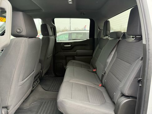 Used 2021 Chevrolet Silverado 1500 LT w/ Work Truck Package image 17