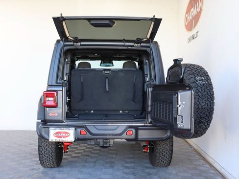 Used 2026 Jeep Wrangler Rubicon AWD/4WD image 5