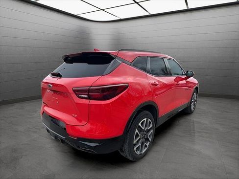Used 2023 Chevrolet Blazer RS w/ Driver Confidence II Package image 6