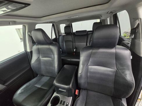 Used 2018 Toyota 4Runner Limited AWD/4WD image 11