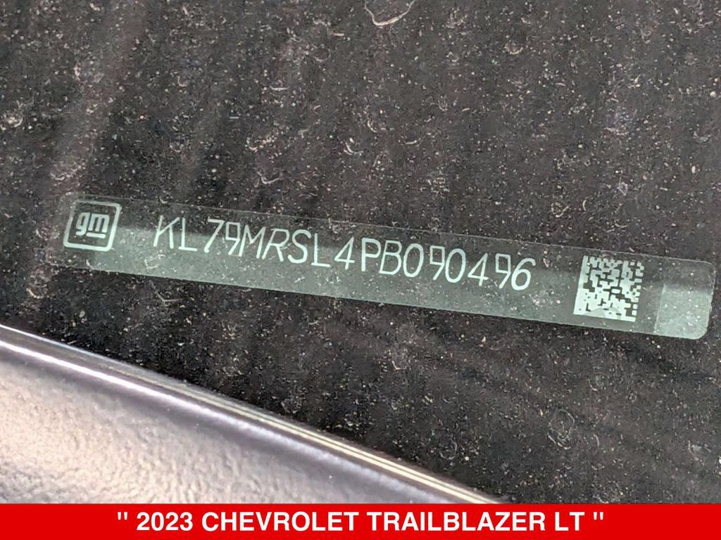Used 2023 Chevrolet TrailBlazer LT w/ Convenience Package AWD/4WD image 37