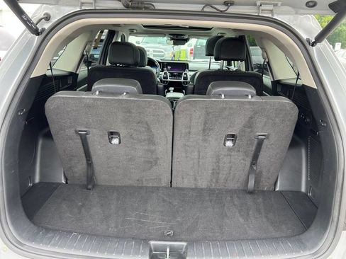 Certified 2023 Kia Sorento SX AWD/4WD image 9