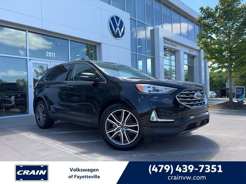 Used 2021 Ford Edge Titanium FWD image 1