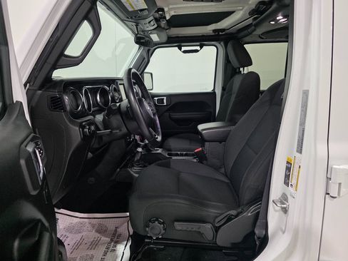 Used 2021 Jeep Wrangler Unlimited Sport image 16